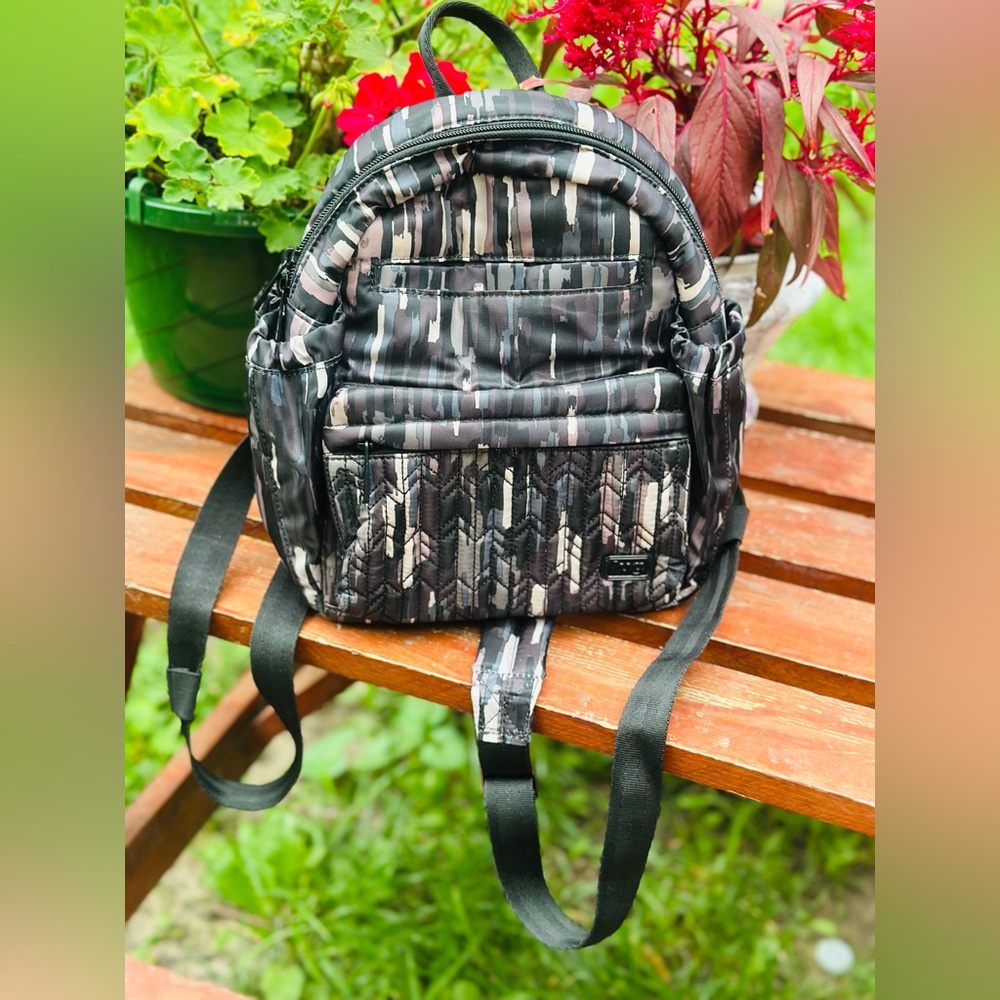 NWOT VTG Y2K Lug Mini Orbit Backpack Purse Camo Vibes